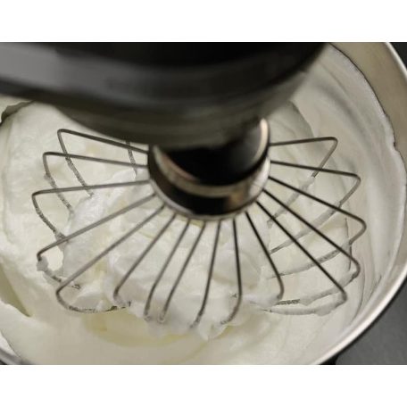 Oliver Voltz konyhai robotgép rozsdamentes acél tállal, 800W, 3,5 liter, 3 habverő, 12 fokozat + impulzus, FEHÉR-29%!